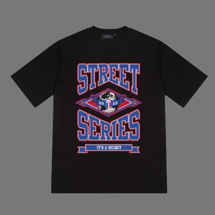 TRAPSTAR THE STREETS SERIES GRAPHIC TEE (BLACK/BLUE)